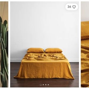 Bed thread sheet set . Green, tumeric and mineral combo. Linen.